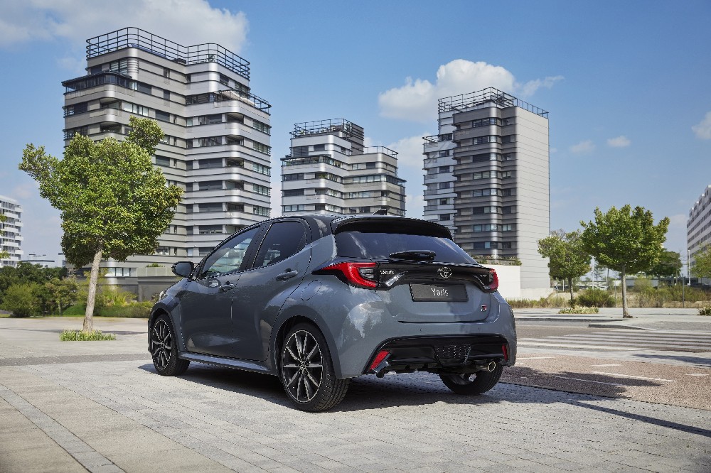 Nove opcije i unapređeni paket GR SPORT za Toyotu Yaris 2025.