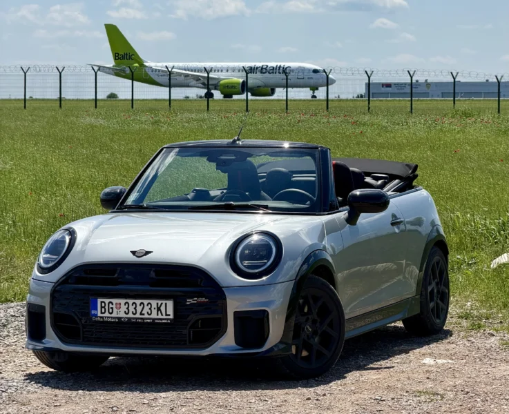 Test: Novi MINI Cooper C Convertible – stil, emocija i vožnja sa vetrom u kosi
