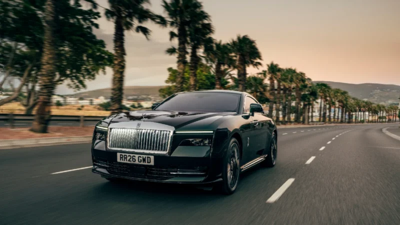 Rolls-Royce Spectre Series II and Black Badge