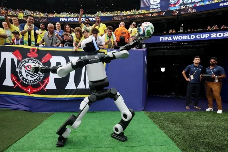 Robot Atlas na SP u fudbalu